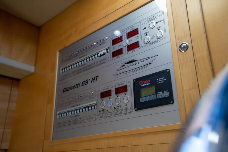 Slide: The Image of Gianetti HT 2007 - 1321420