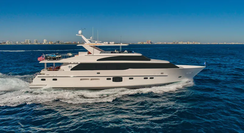 The Image of Hargrave Raised Pilothouse 2026 - 3239270