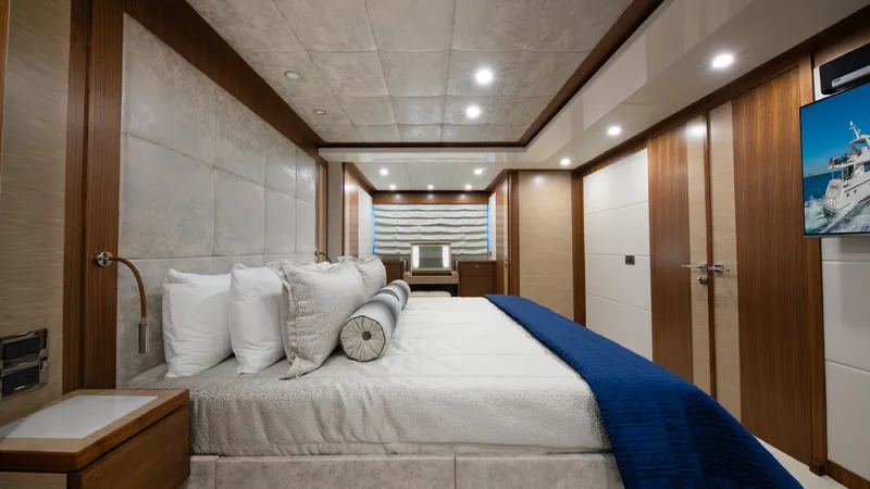 Slide: The Image of Hargrave Raised Pilothouse 2028 - 1320014