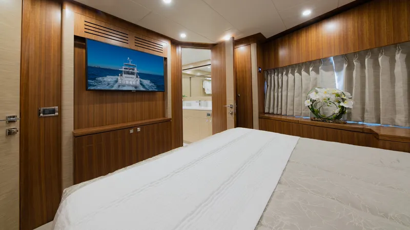 Slide: The Image of Hargrave Raised Pilothouse 2028 - 1320022