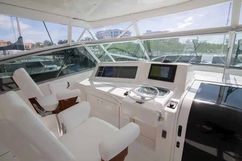 Slide: The Image of Viking 50 - Tiger Six - Helm 2021 Viking 50 Express - Tiger Six - 1327384