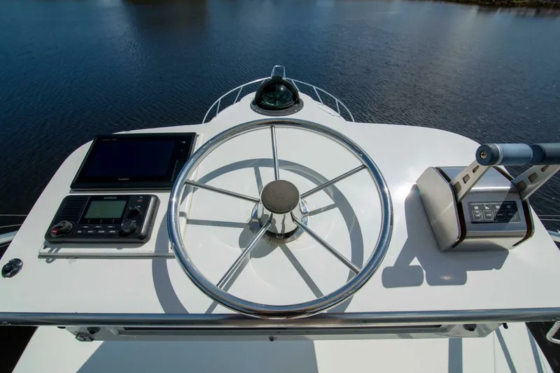Slide: The Image of Viking 50 - Tiger Six - Tower Controls 2021 Viking 50 Express - Tiger Six - 7668029