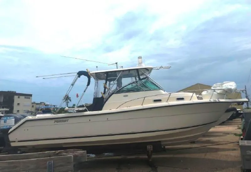 The Image of Pursuit 2870 Walkaround 2003 - 1343516