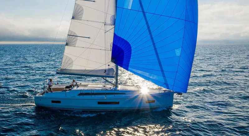 Slide: The Image of Beneteau OCEANIS 40.1 Under Spinnaker - 3411581