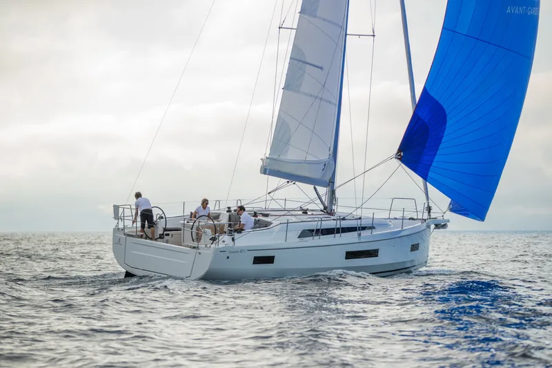 Slide: The Image of Beneteau OCEANIS 40.1 Cruising Spinnaker - 3153757