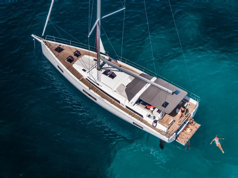 Slide: The Image of Oceanis Yacht 54 Overhead - 3154166