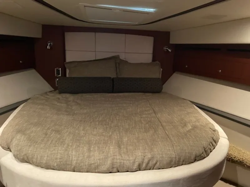 Slide: The Image of Meridian 541 Sedan 2012 - 1815274