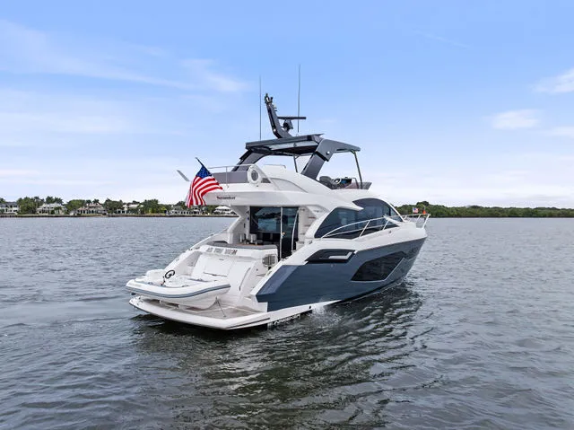 Slide: The Image of Sunseeker Manhattan 55 2015 - 39