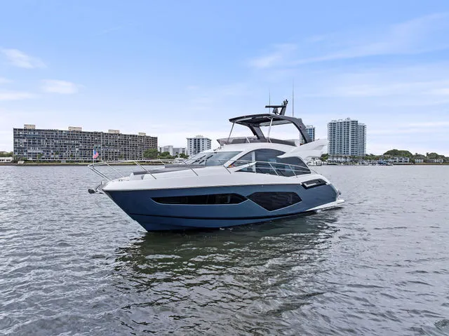 Slide: The Image of Sunseeker Manhattan 55 2015 - 36