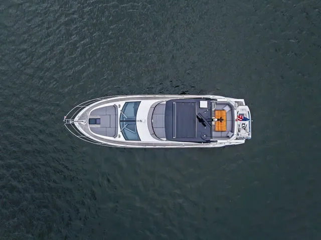 Slide: The Image of Sunseeker Manhattan 55 2015 - 45