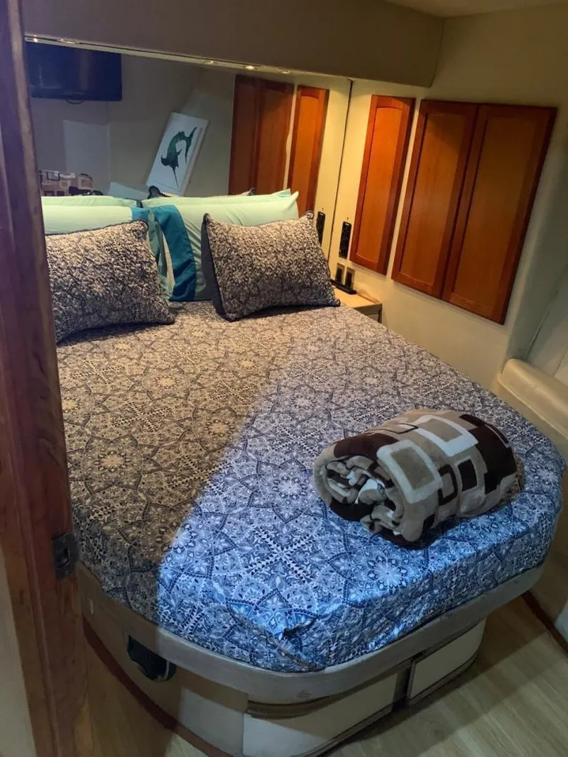 Slide: The Image of Bertram 50 Convertible 1988 - 1357270