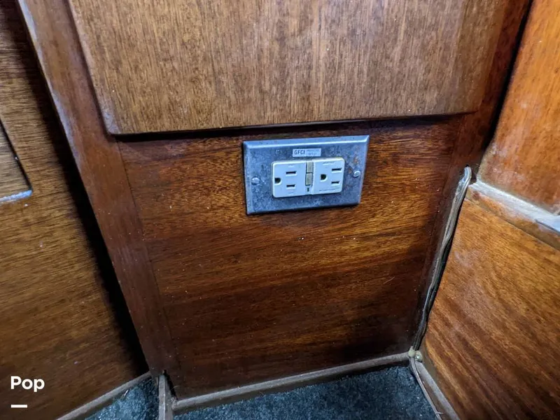 Slide: The Image of Chris-Craft 37 Roamer Riviera 1967 - 10425082