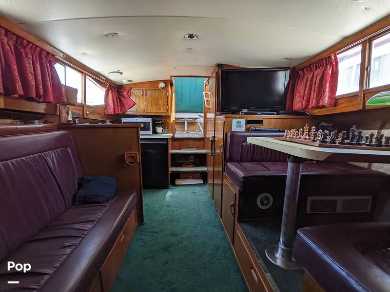 Slide: The Image of Chris-Craft 37 Roamer Riviera 1967 - 10425089