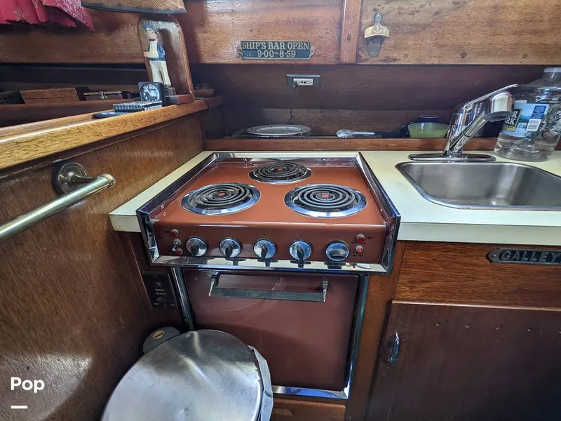 Slide: The Image of Stove / Oven - 10425103