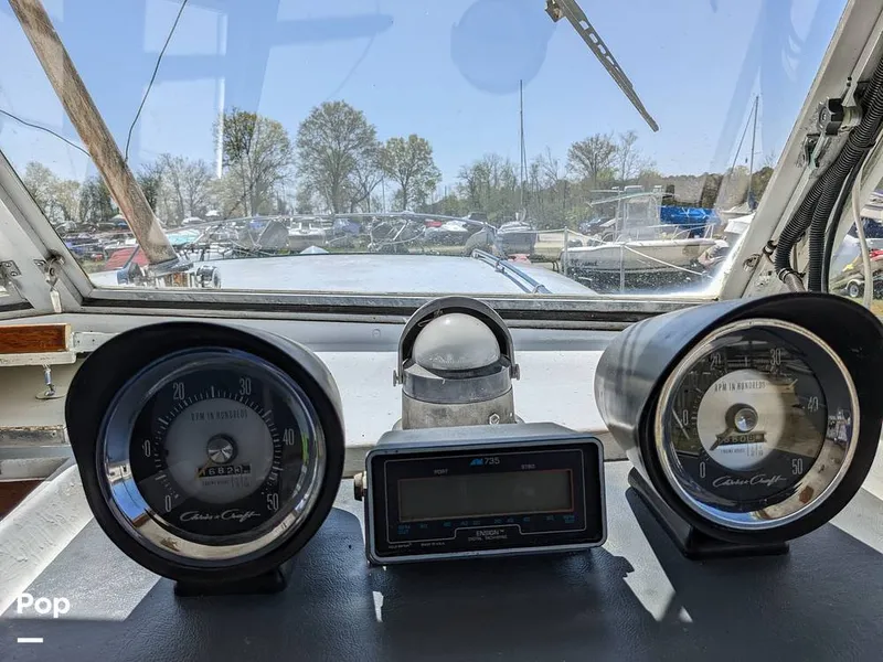 Slide: The Image of Chris-Craft 37 Roamer Riviera 1967 - 10424398