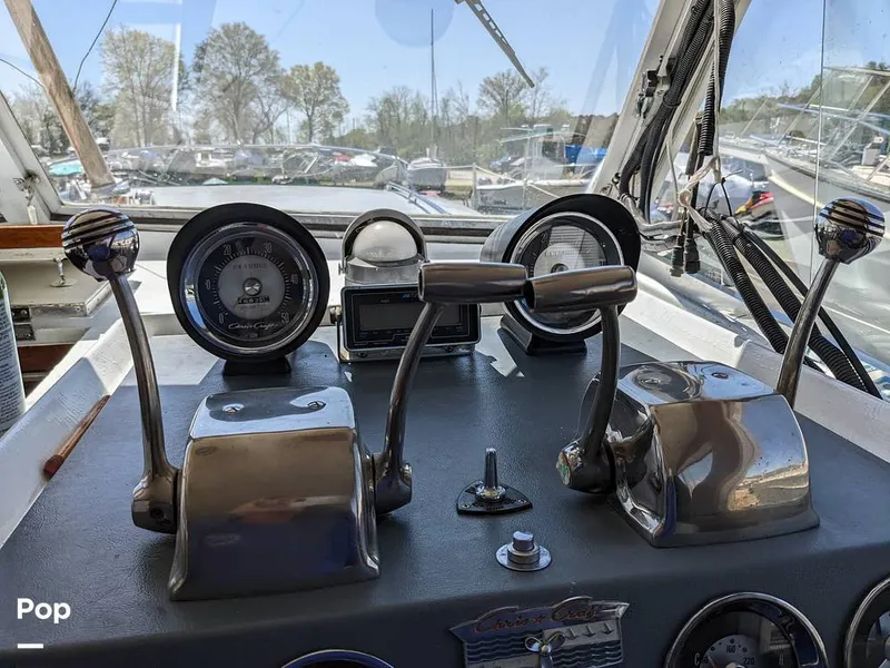 Slide: The Image of Chris-Craft 37 Roamer Riviera 1967 - 10424402