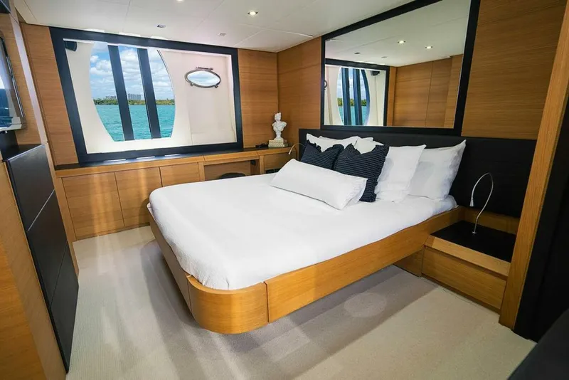 Slide: The Image of Pershing Motor Yacht 2011 - 3920759