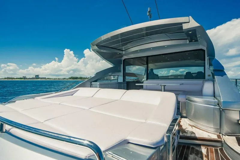 Slide: The Image of Pershing Motor Yacht 2011 - 3920806