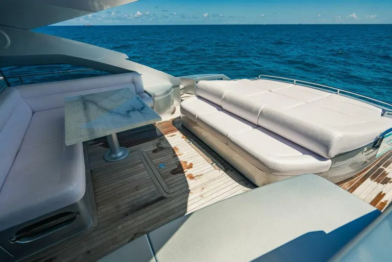 Slide: The Image of Pershing Motor Yacht 2011 - 3920819