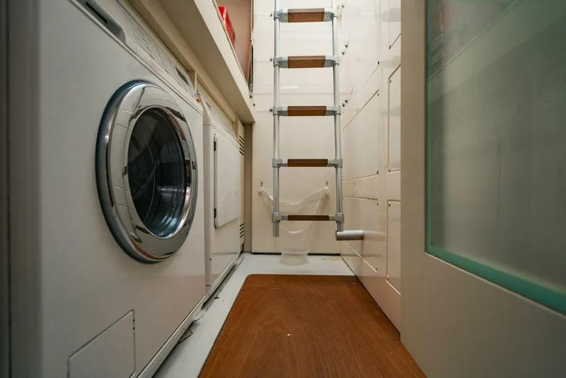 Slide: The Image of Pershing Motor Yacht 2011 - 3920842