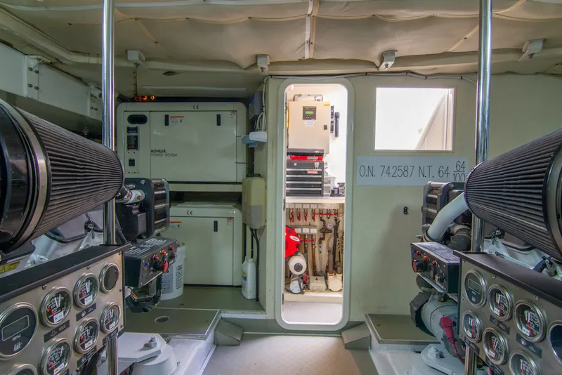 Slide: The Image of Ferretti 76 2005 - 1470984