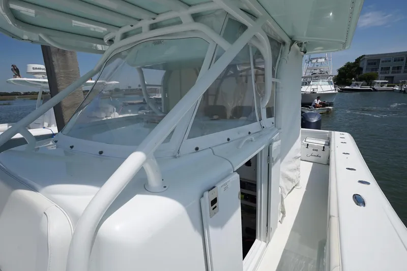Slide: The Image of 2013 Yellowfin 42 - helm 2013 Yellowfin 42 Center Console - 1472153