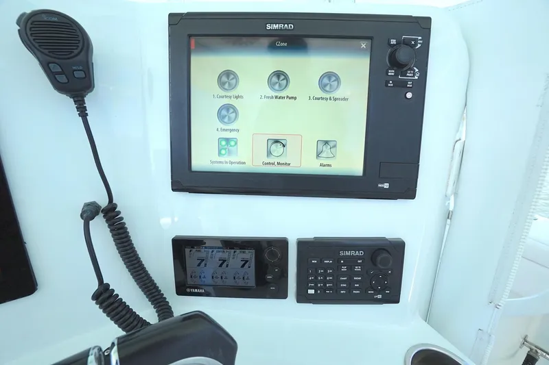 Slide: The Image of 2013 Yellowfin 42 - helm 2013 Yellowfin 42 Center Console - 1472159