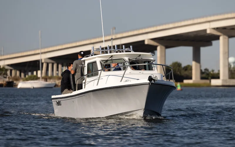 Slide: The Image of Parker Marine 247 Explorer - 4