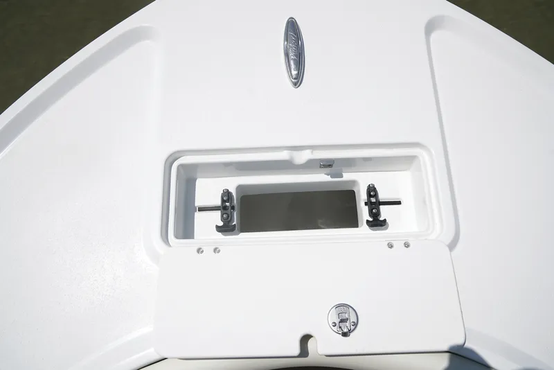 Slide: The Image of Parker Marine 210 Coastal - 6