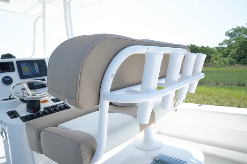Slide: The Image of Parker Marine 230 Coastal Elite - 4
