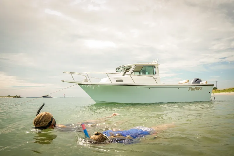 Slide: The Image of Parker Marine 217 Explorer - 1