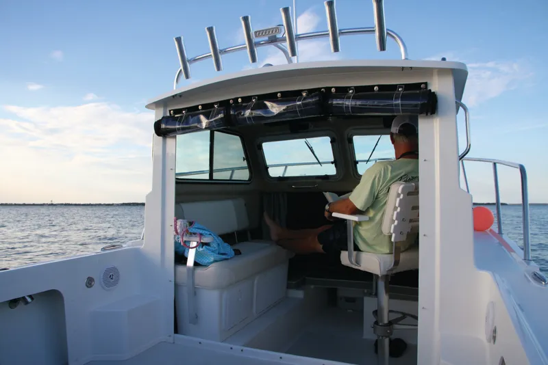 Slide: The Image of Parker Marine 217 Explorer - 3