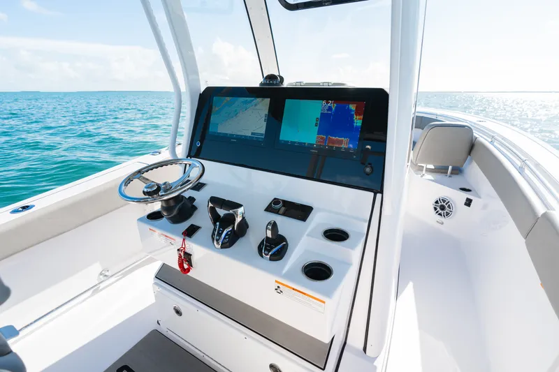 Slide: The Image of Sportsman 282 Open - 9