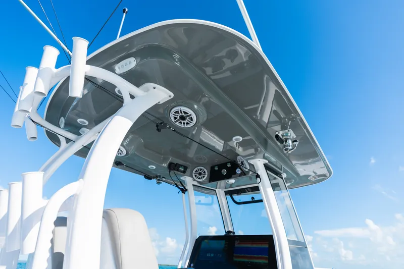 Slide: The Image of Sportsman 282 Open - 5