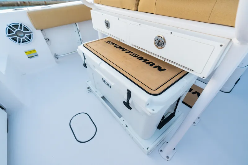 Slide: The Image of Sportsman 212 Open - 13