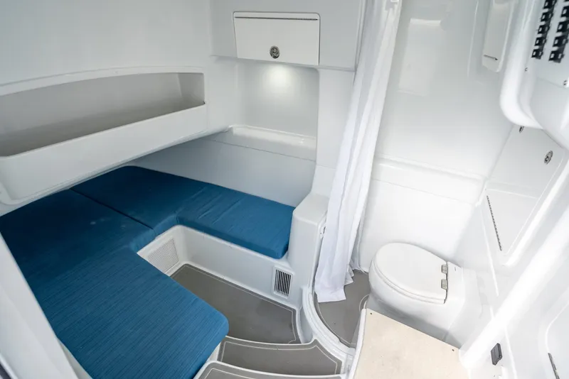 Slide: The Image of Yellowfin 42 Offshore - 6