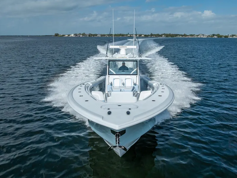 Slide: The Image of Yellowfin 42 Offshore - 3