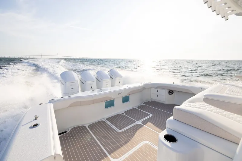 Slide: The Image of Yellowfin 54 Offshore - 15