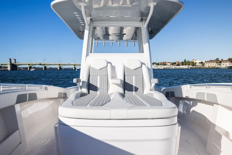 Slide: The Image of Invincible 39 Open Fisherman - 4