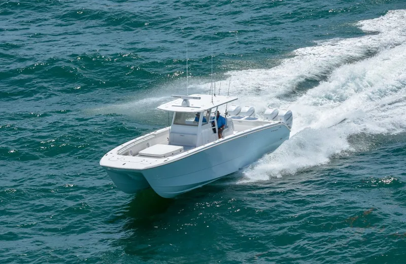 Slide: The Image of Invincible 40 Catamaran - 8
