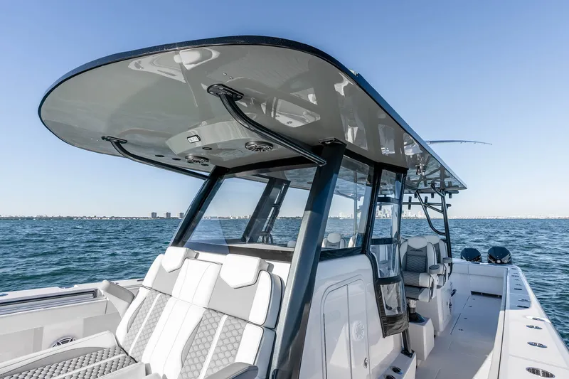 Slide: The Image of Invincible 46 Catamaran - 18