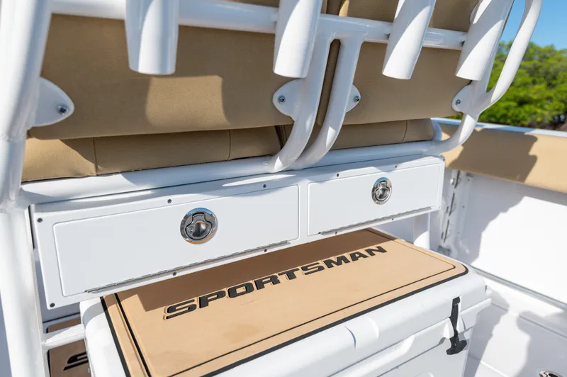 Slide: The Image of Sportsman Open 252 - 10