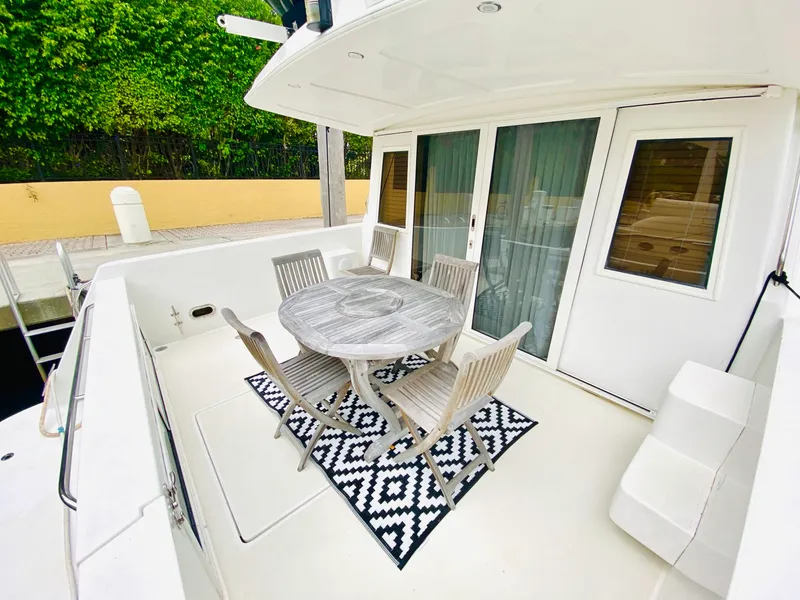 Slide: The Image of Navigator 5700 Rival 2003 - 1480621