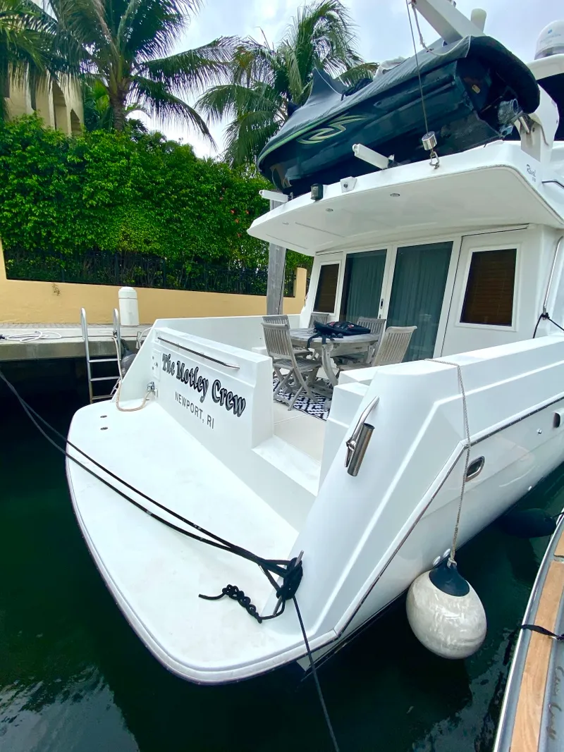 Slide: The Image of Navigator 5700 Rival 2003 - 1480630