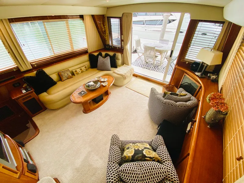 Slide: The Image of Navigator 5700 Rival 2003 - 1480670