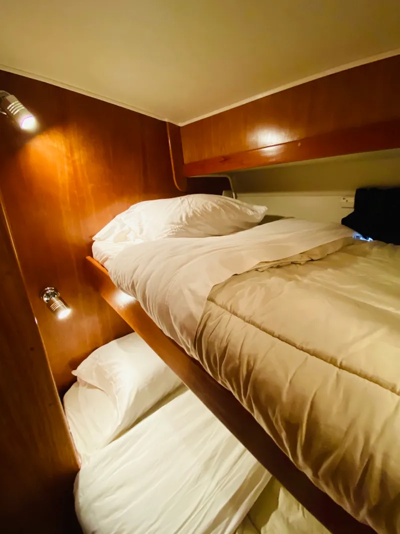 Slide: The Image of Navigator 5700 Rival 2003 - 1480892