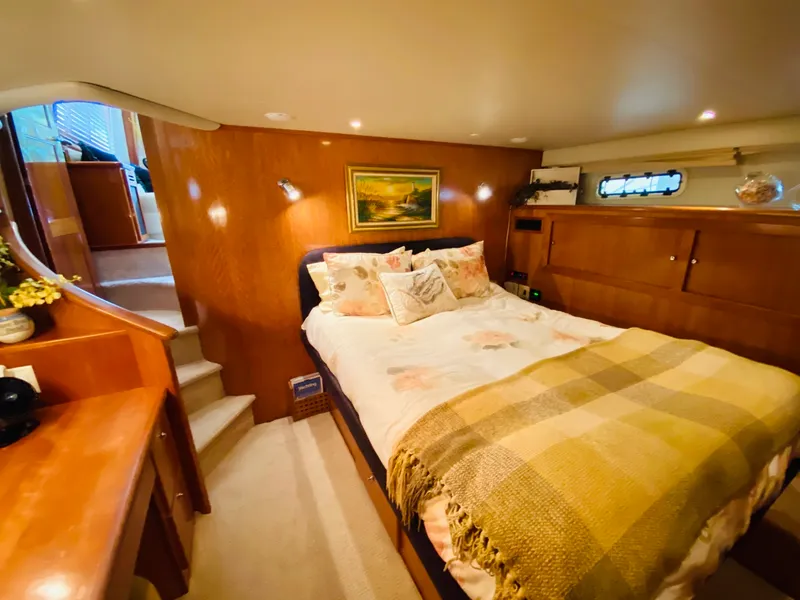 Slide: The Image of Navigator 5700 Rival 2003 - 1480898