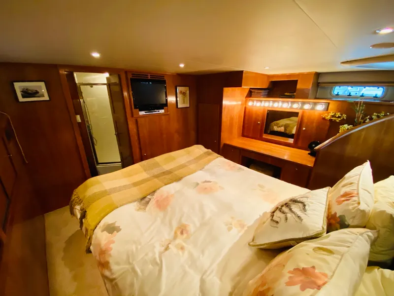 Slide: The Image of Navigator 5700 Rival 2003 - 1480901