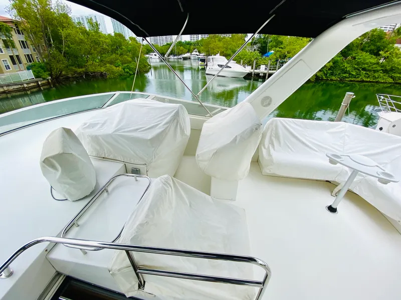 Slide: The Image of Navigator 5700 Rival 2003 - 1480910