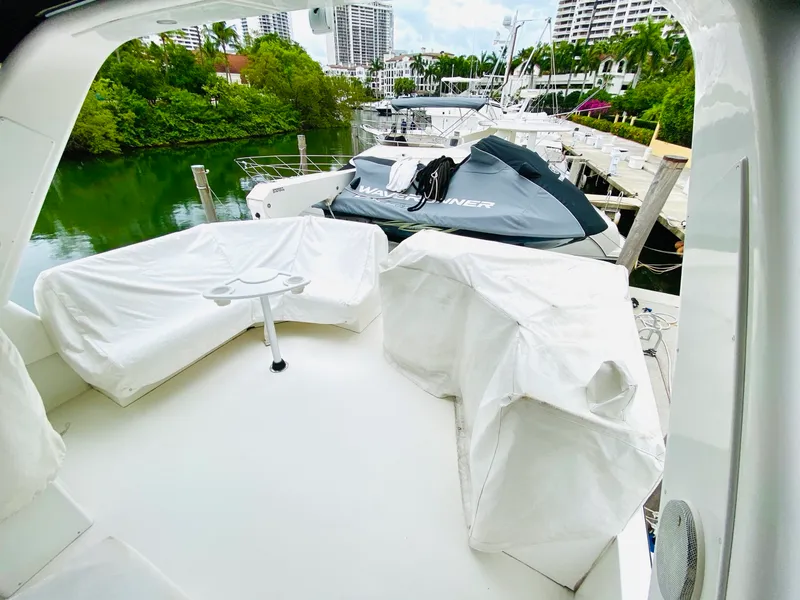 Slide: The Image of Navigator 5700 Rival 2003 - 1480911